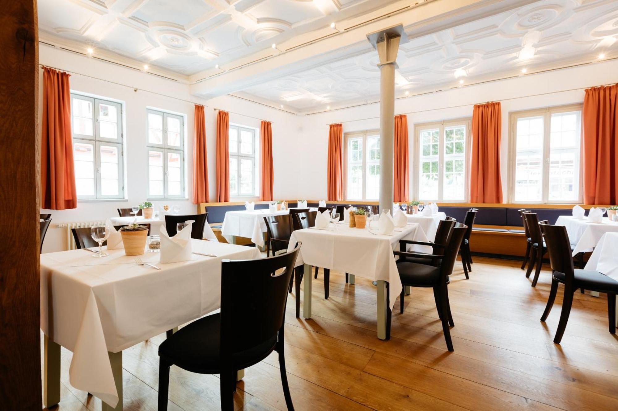 Hotel Zum Schwan Wanfried Exterior photo